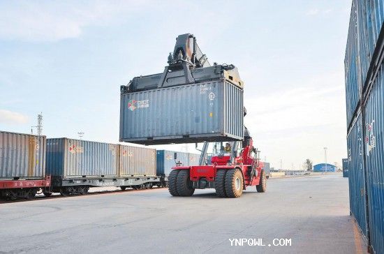 中老鐵路跨境運(yùn)輸費(fèi)用貴嗎？